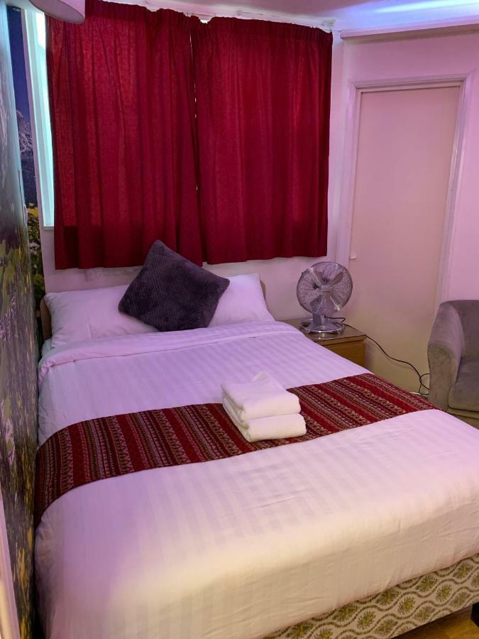 Barking Hotel Zewnętrze zdjęcie