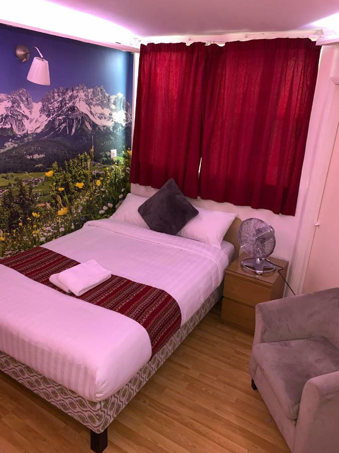 Barking Hotel Zewnętrze zdjęcie
