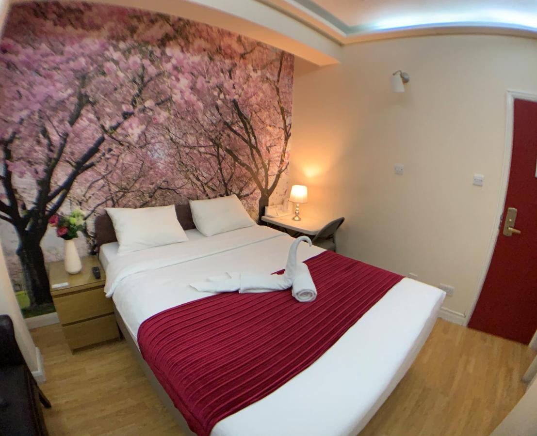 Barking Hotel Zewnętrze zdjęcie